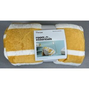 Room Essentials Throw Blanket 50x60 Yellow White Stripe Soft Plush NWT